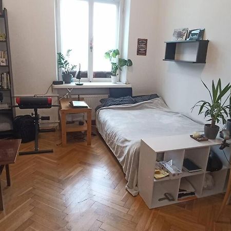 Apartamento Entire Studio In The City Center Varsovia Exterior foto